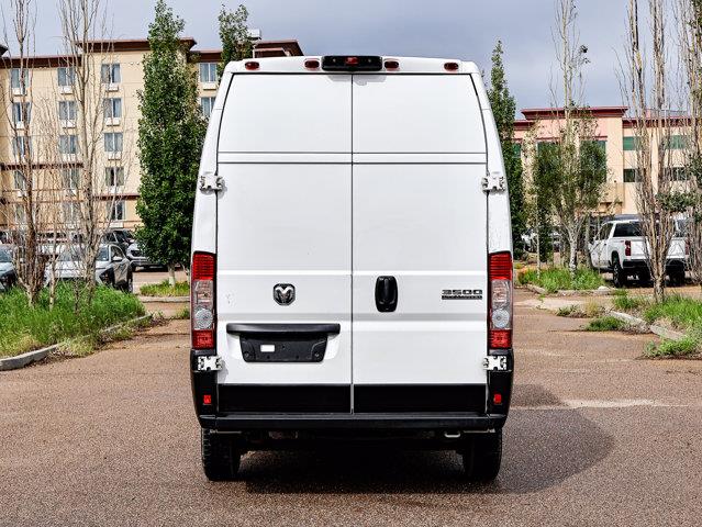 ram ProMaster fourgonnette utilitaire 2024 - 12
