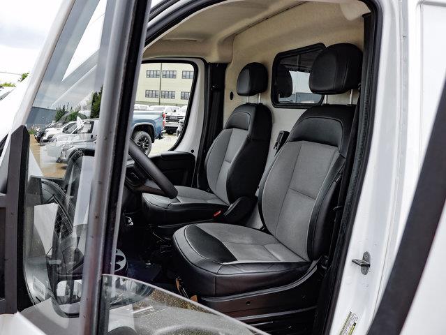 ram ProMaster fourgonnette utilitaire 2024 - 16