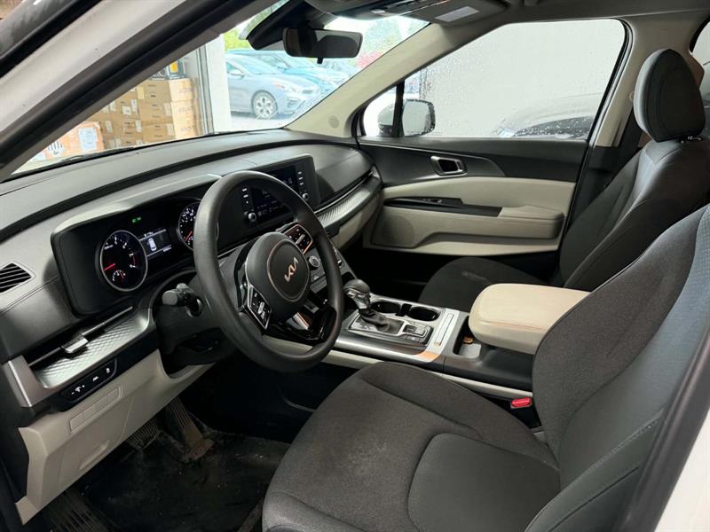 kia Carnival 2024 - 9