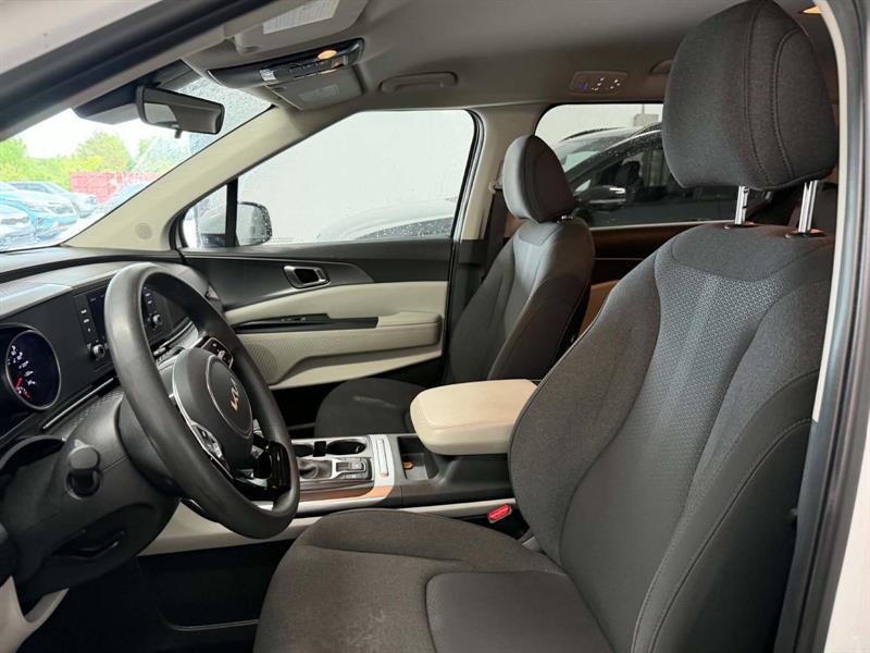 kia Carnival 2024 - 10