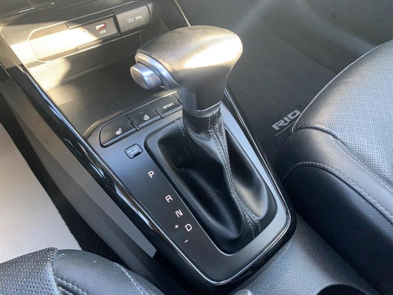 kia Rio 2019 - 19