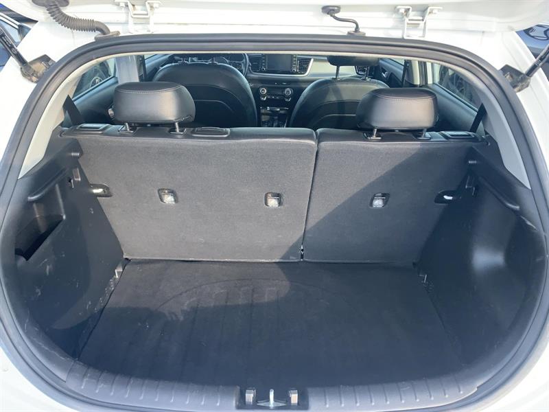kia Rio 2019 - 24