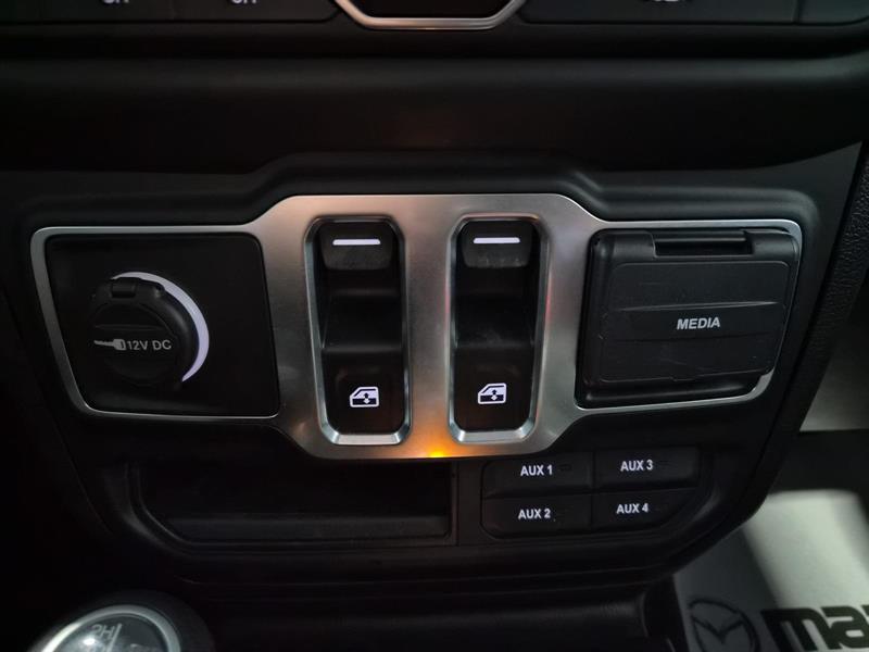 jeep Wrangler 2021 - 18