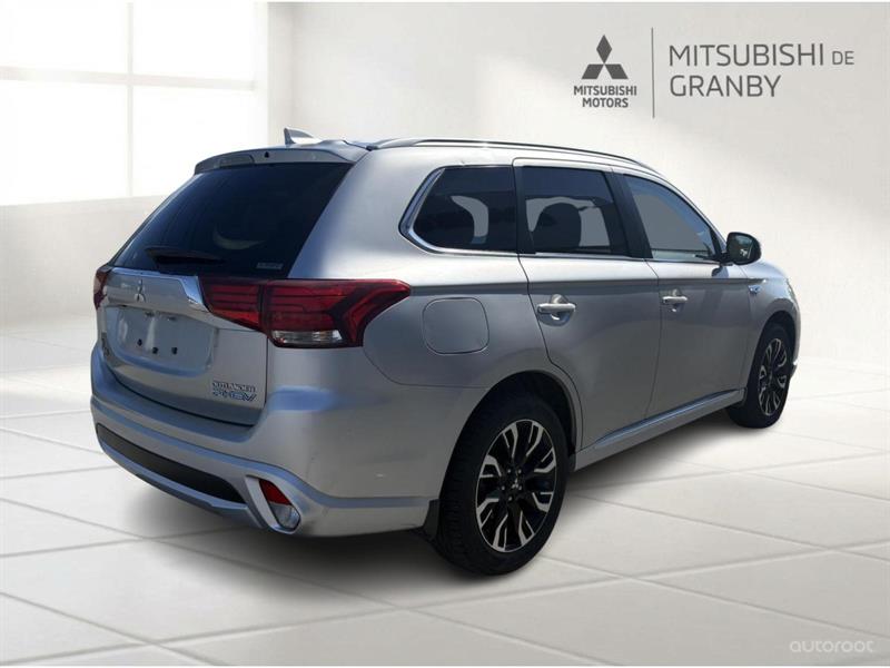 mitsubishi Outlander rechargeable 2018 - 3