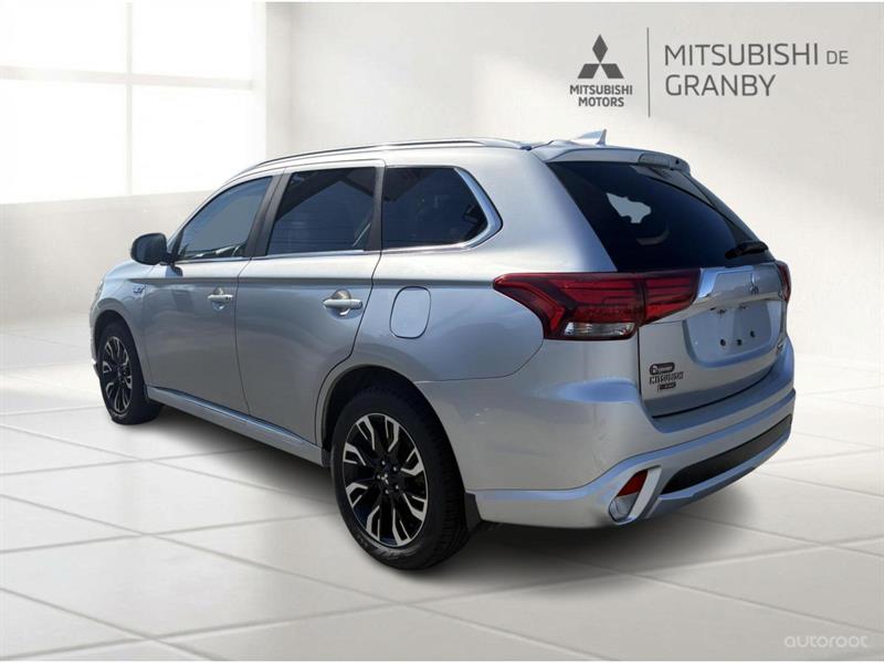 mitsubishi Outlander rechargeable 2018 - 5