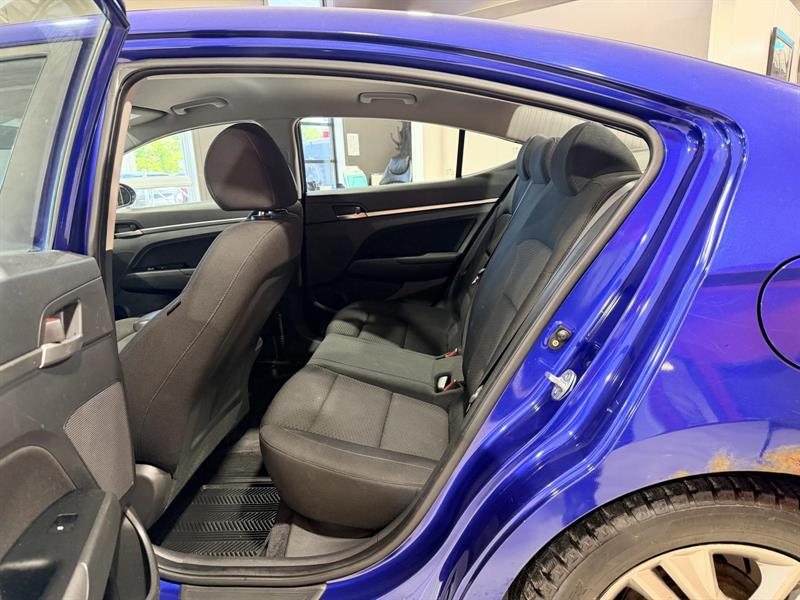 hyundai Elantra 2019 - 11