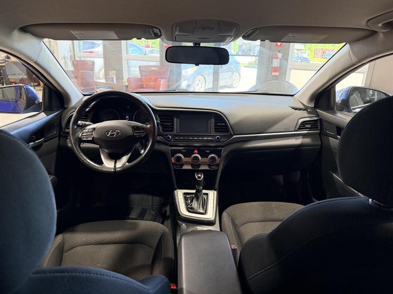 hyundai Elantra 2019 - 24