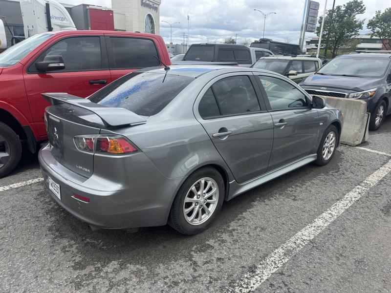 mitsubishi Lancer 2014 - 3