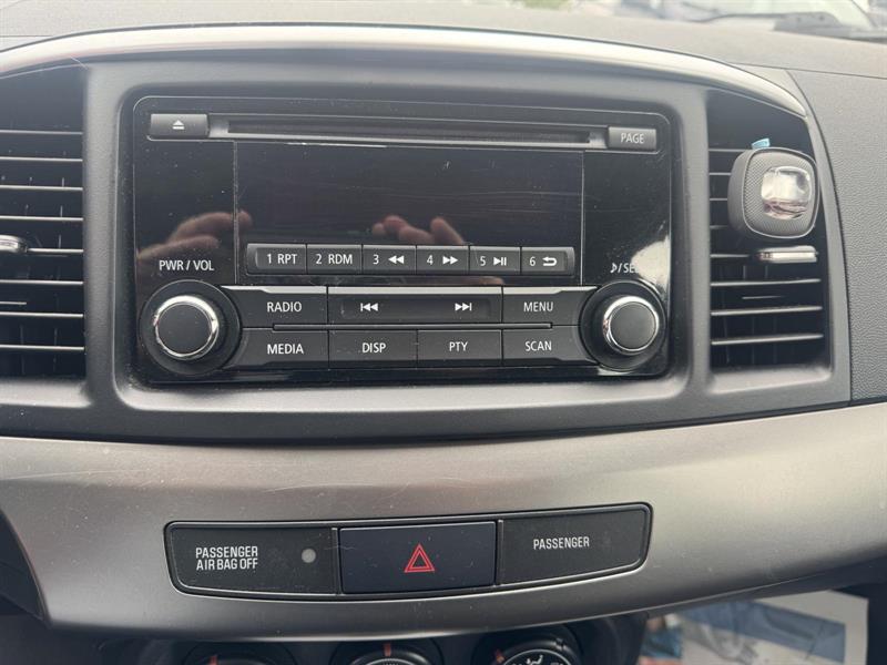 mitsubishi Lancer 2014 - 10