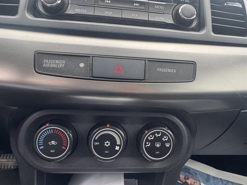 mitsubishi Lancer 2014 - 11