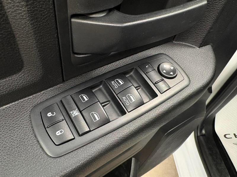 ram 1500 Classic 2019 - 12
