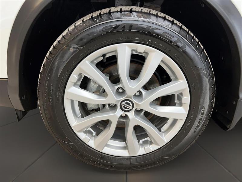 nissan Qashqai 2023 - 25