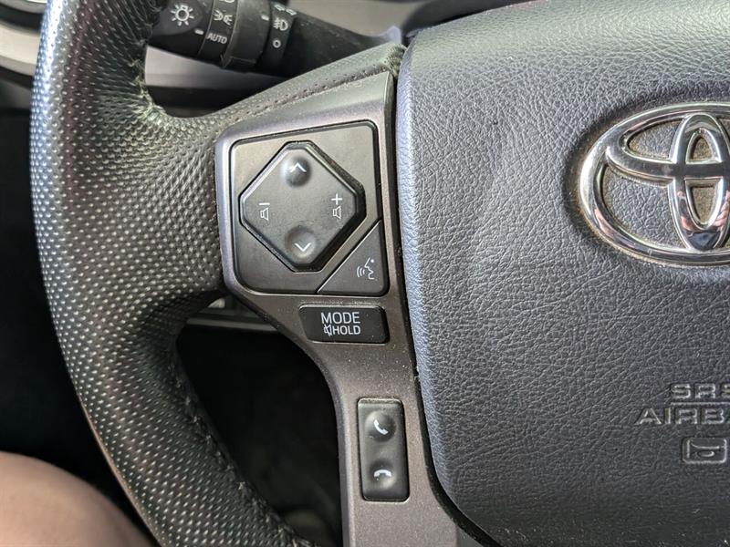toyota Tacoma 2022 - 15