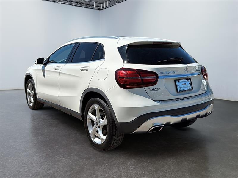 mercedes-benz GLA 250 2018 - 5