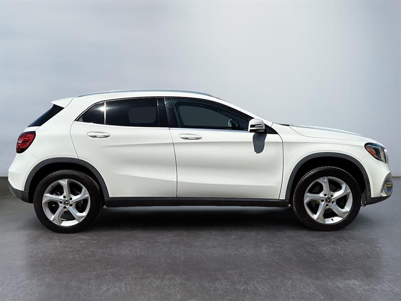 mercedes-benz GLA 250 2018 - 10