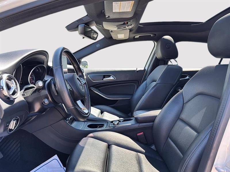 mercedes-benz GLA 250 2018 - 14