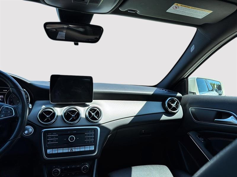 mercedes-benz GLA 250 2018 - 21