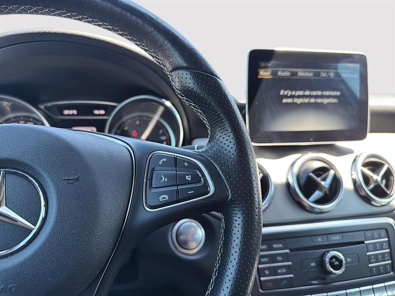 mercedes-benz GLA 250 2018 - 26