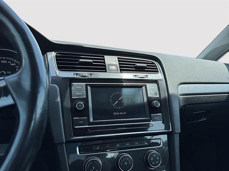 volkswagen Golf 2018 - 26