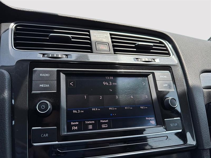 volkswagen Golf 2018 - 27