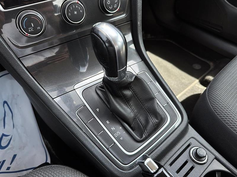 volkswagen Golf 2018 - 34