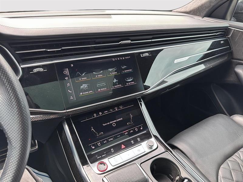 audi SQ8 2022 - 29