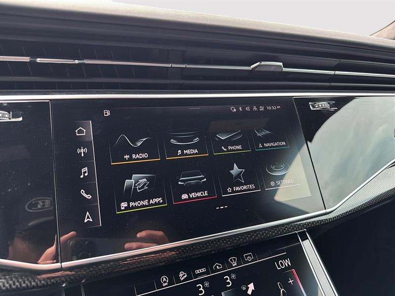 audi SQ8 2022 - 30