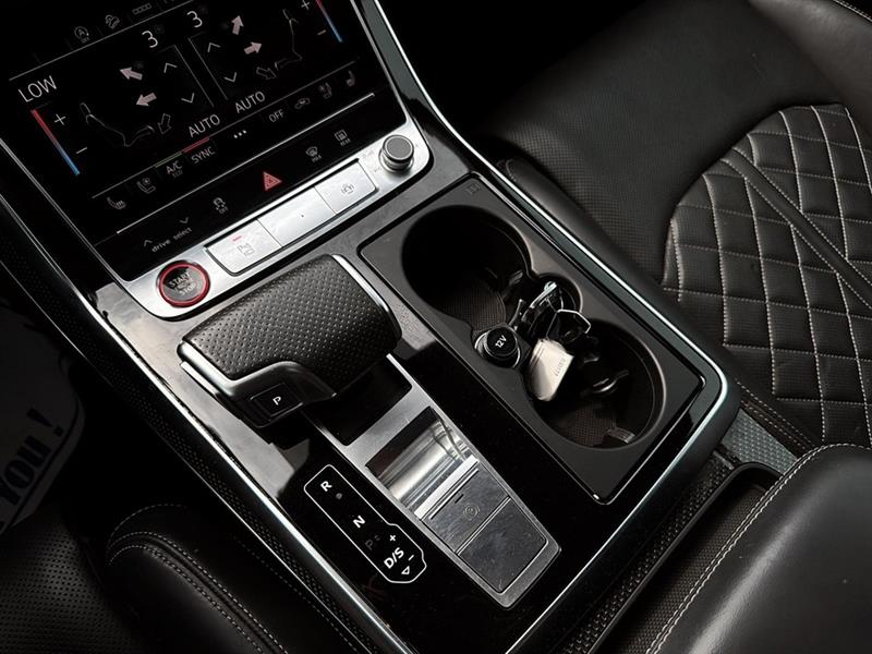 audi SQ8 2022 - 39