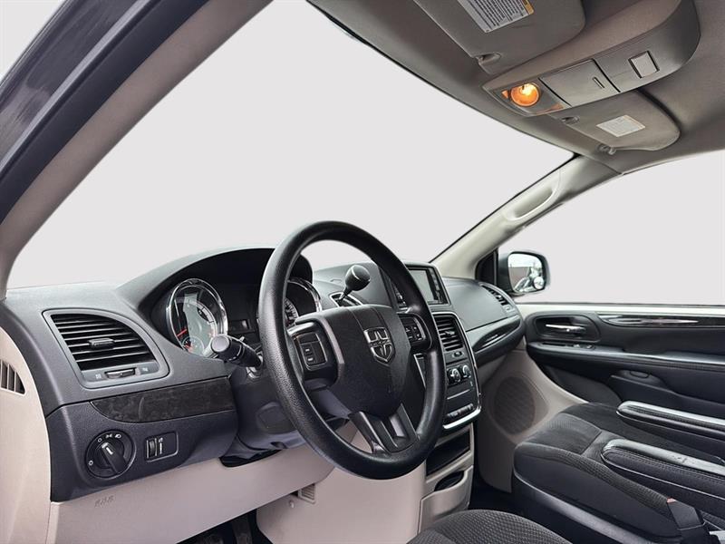 dodge Grand Caravan 2018 - 12