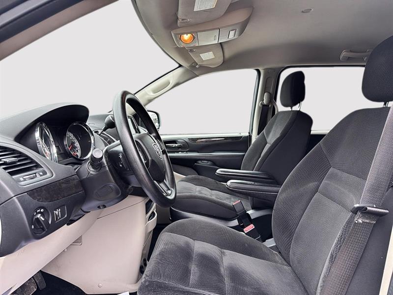 dodge Grand Caravan 2018 - 13