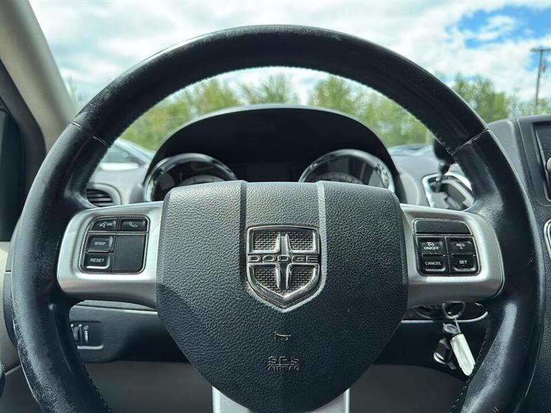 dodge Grand Caravan 2014 - 18