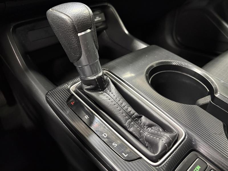 honda Civic 2022 - 18