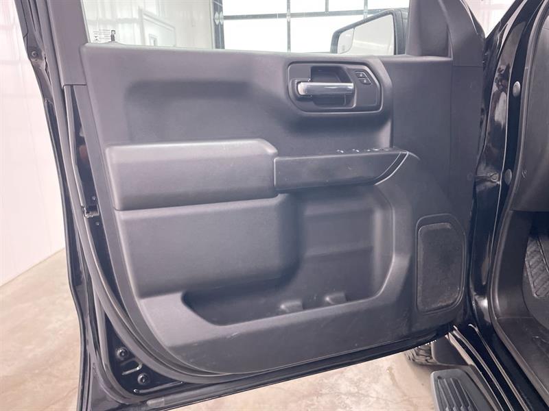 chevrolet Silverado 1500 2021 - 12