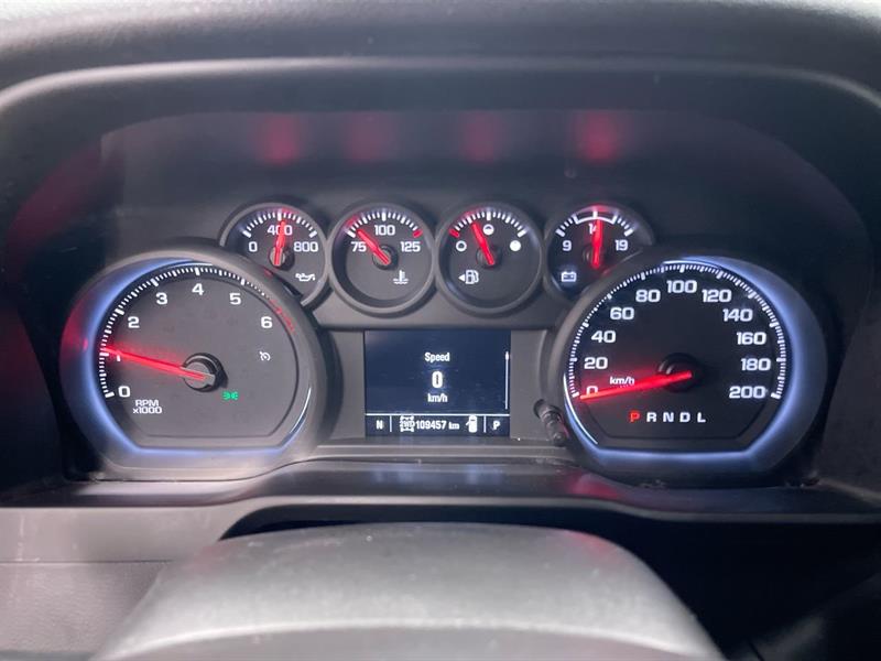 chevrolet Silverado 1500 2021 - 14