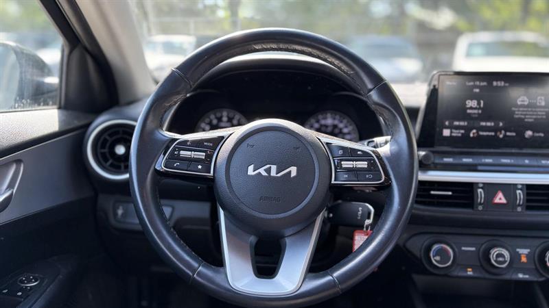 kia Forte 2022 - 8