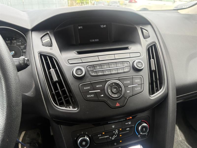 ford Focus 2016 - 25