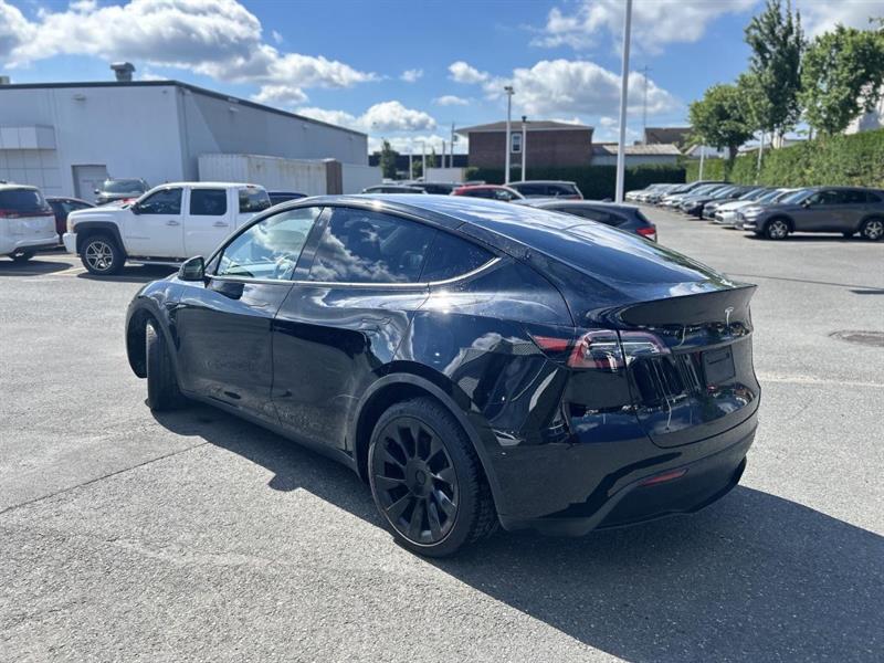 tesla Model Y 2022 - 6