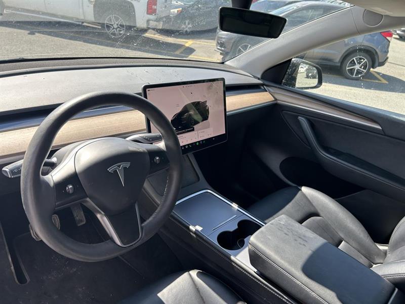 tesla Model Y 2022 - 10
