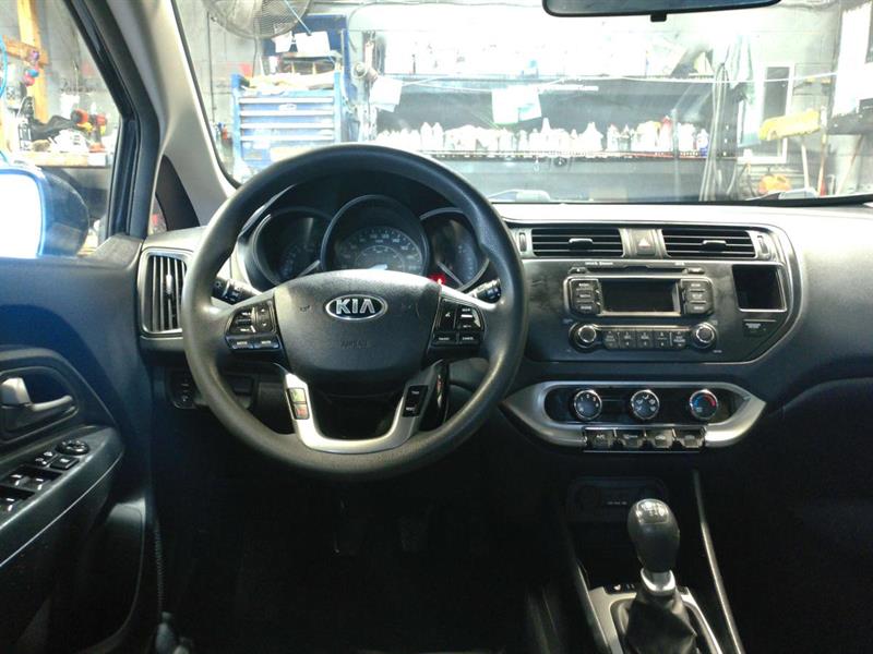 kia Rio 2013 - 11