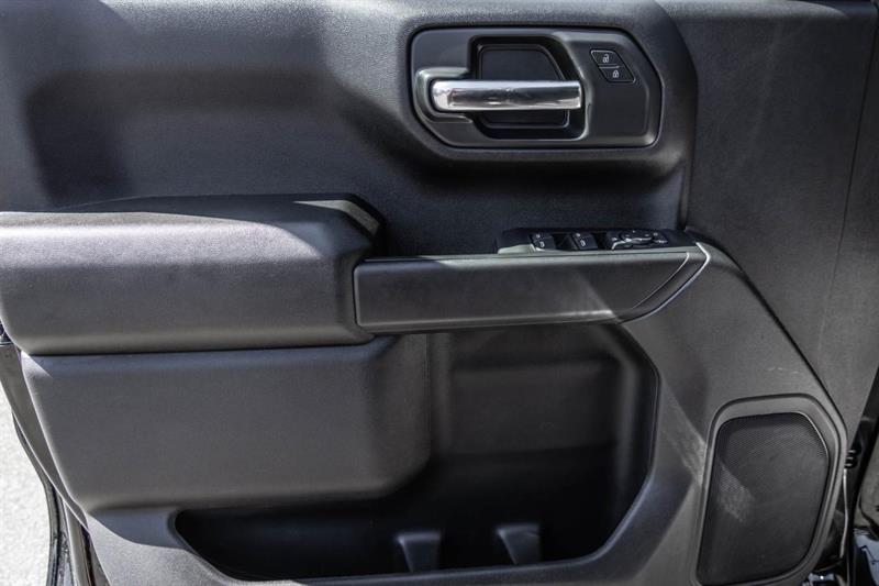 chevrolet Silverado 1500 2024 - 11