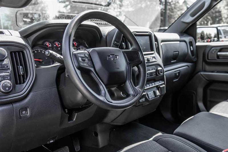 chevrolet Silverado 1500 2024 - 14