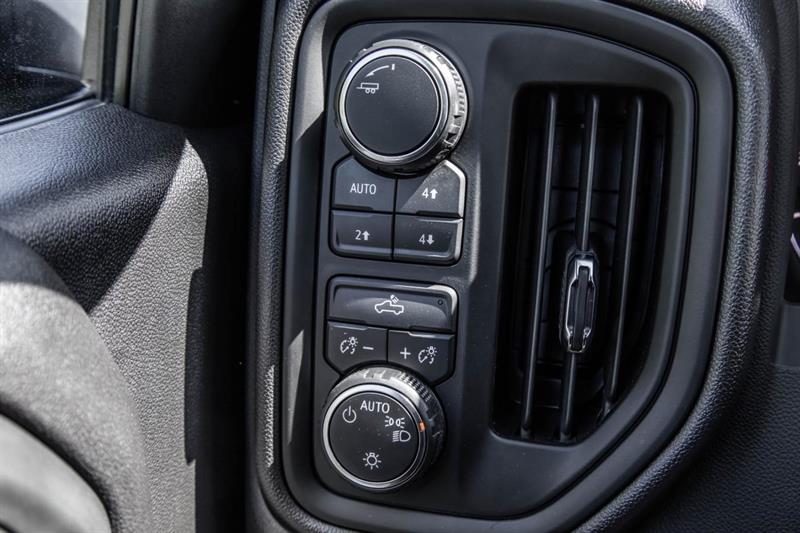 chevrolet Silverado 1500 2024 - 15
