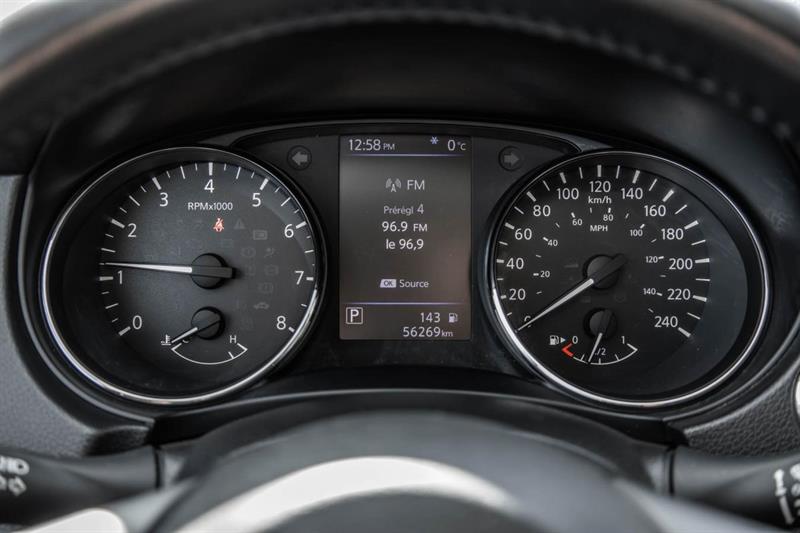 nissan Qashqai 2019 - 17