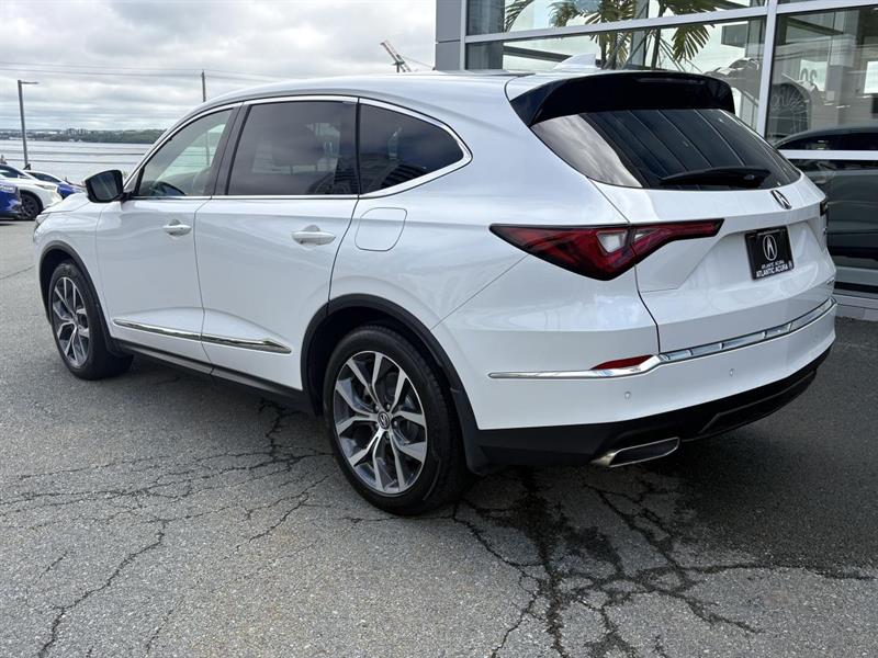 acura MDX 2023 - 3