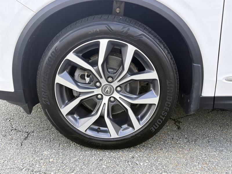 acura MDX 2023 - 8