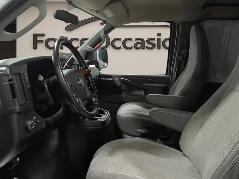 gmc Savana 2023 - 4