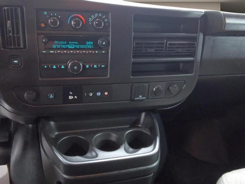 gmc Savana 2023 - 16