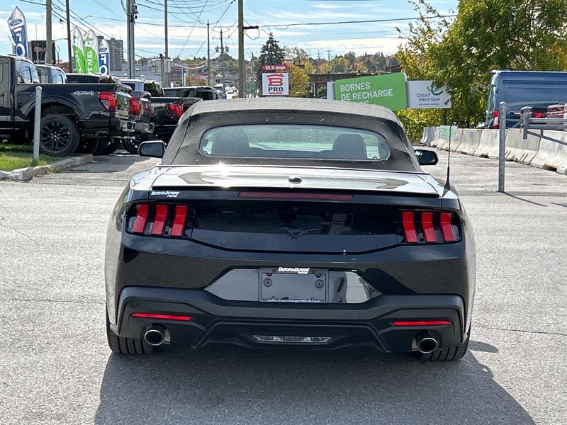 ford Mustang 2025 - 4