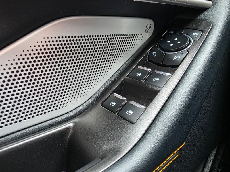 ford Explorer 2026 - 42