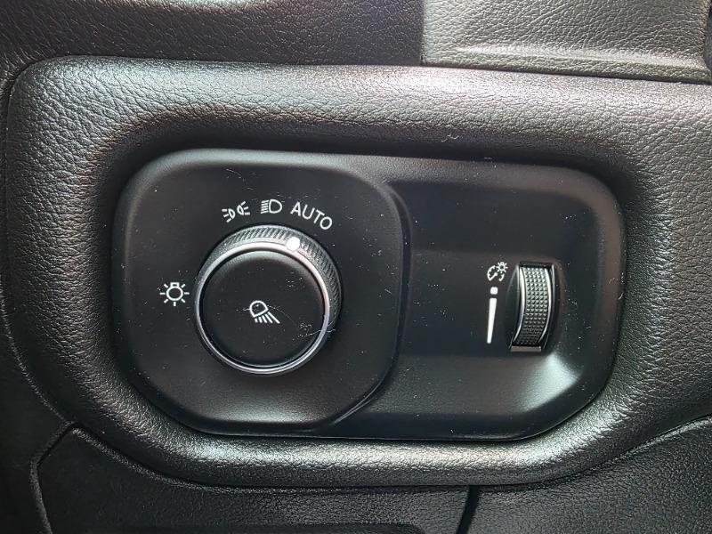 ram 1500 2022 - 35